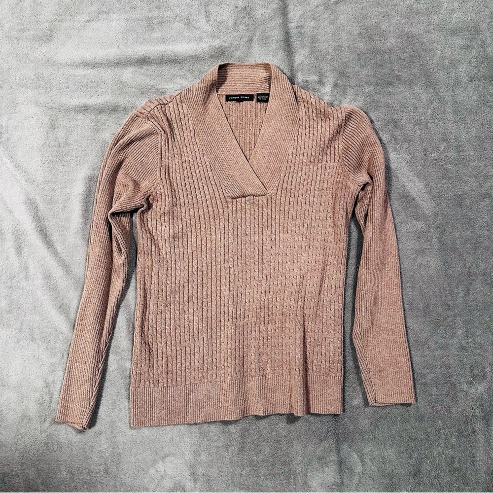 JEANNE PIERRE Women's Ribbed V-Neck Sweater - Light Brown- women’s medium